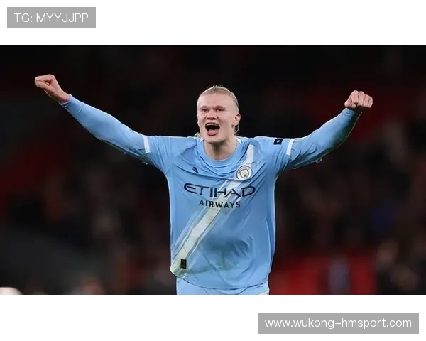 坎塞洛与哈兰德在边路渗透下展现分散进攻结构