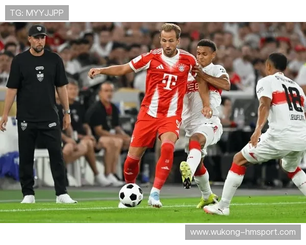 拜仁慕尼黑中场控制力不足，难以稳定比赛节奏，对争冠形势产生影响